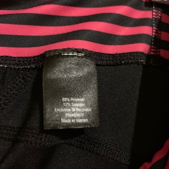 Xersion Athletic Running Leggings. Small Back Waist Zipper Pocket. Small Fitted - Picture 4 of 11